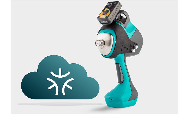 IDAL and LeeO devices with logo